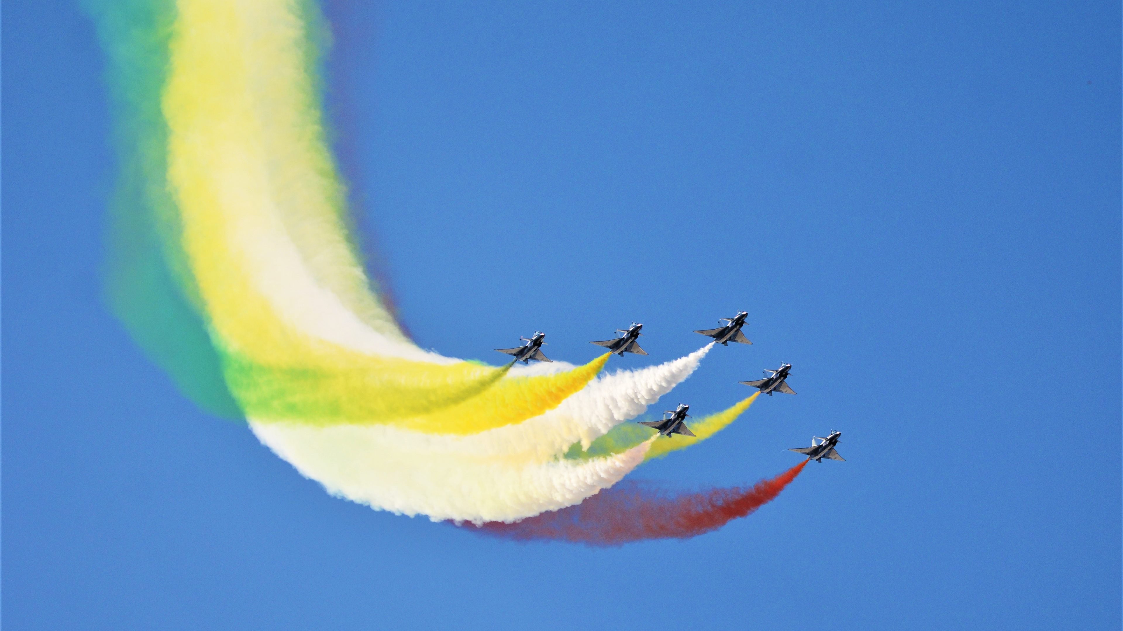 爱游戏娱乐网址-AC米兰主场大胜，赢得信心迎接下一场对决，ac米兰比赛视频