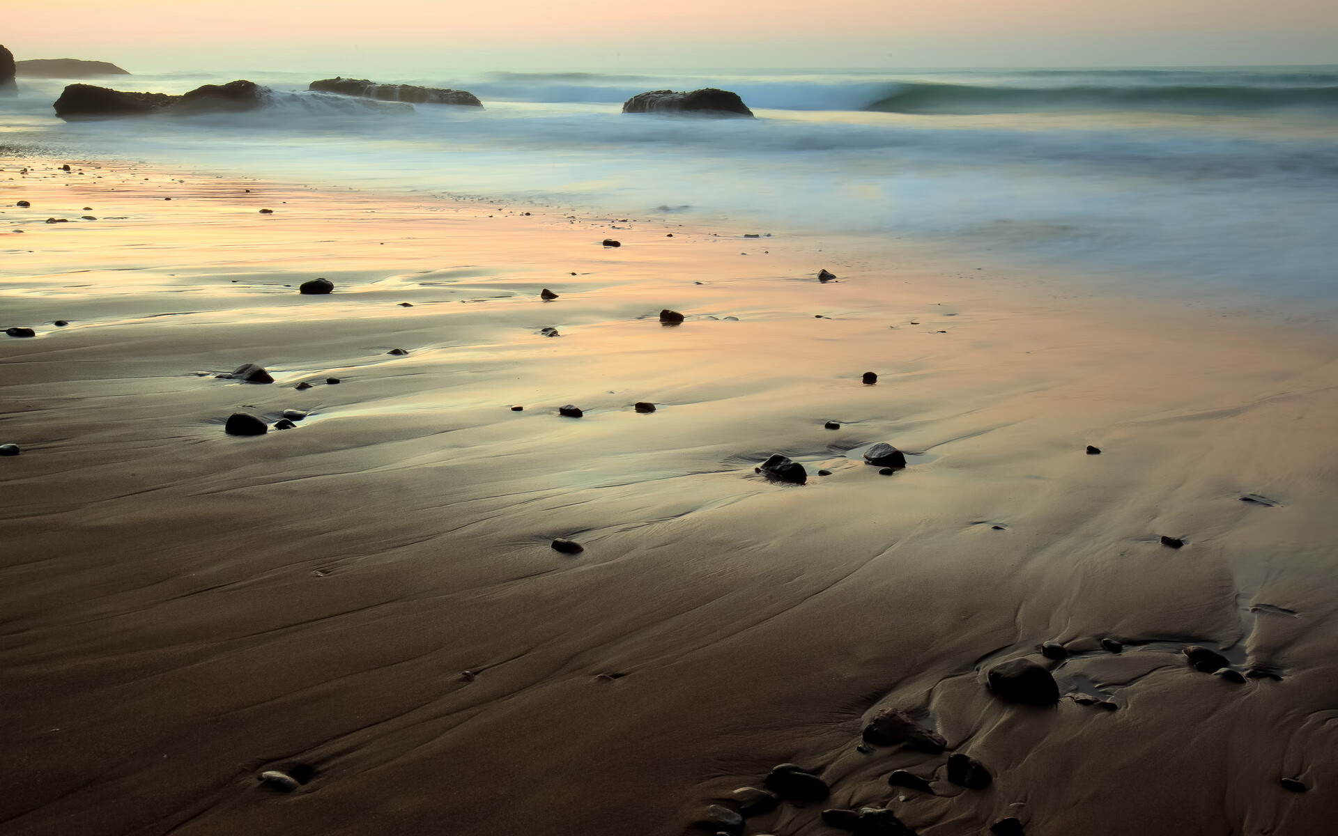 AYX SPORTS-英雄联盟全球观众人数突破新高，英雄联盟全球人数统计