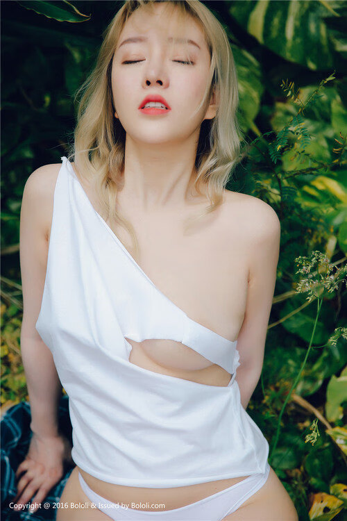 爱游戏体育平台-黑山男篮在欧洲预赛中奋勇拼搏，期待突破