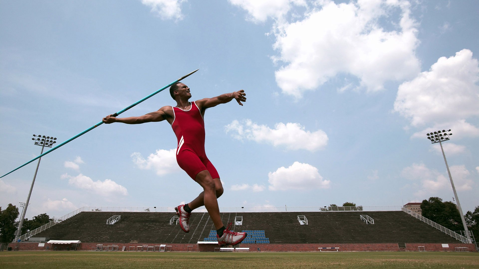 爱游戏体育平台-中国女队虽败犹荣 拼尽每一米，中国队女队员